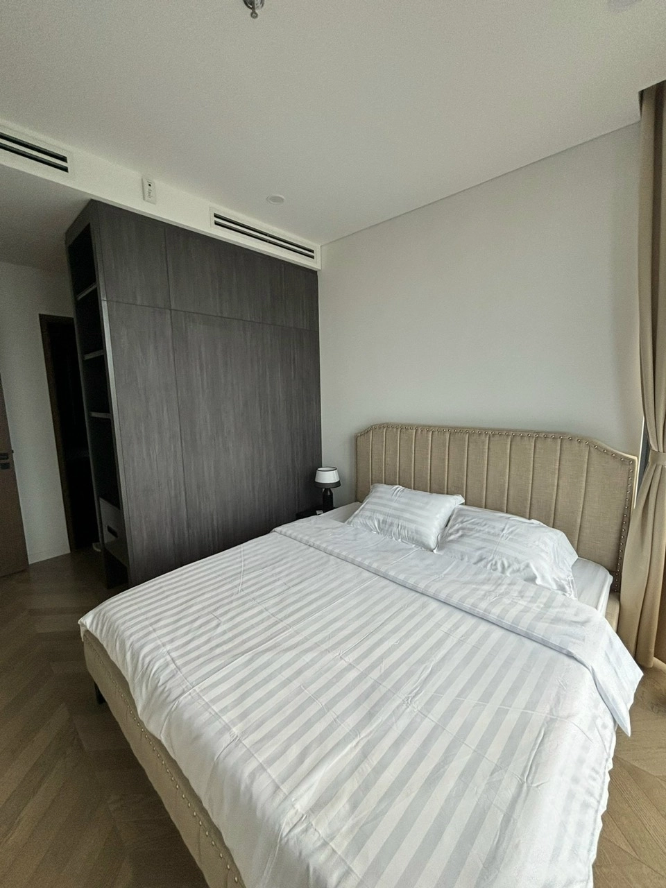 Cho thuê căn hộ Lumiere Riverside 3PN nội thất đẹp